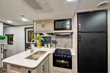 Stunning Heartland MALLARD M26 Travel Trailer