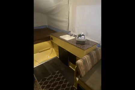 Relax by Remi Lake – 2011 Jayco Sport Tent Trailer (On-Site Setup)