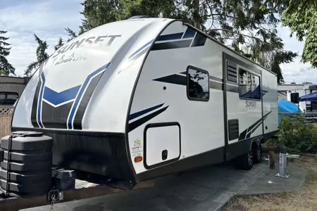 Crossroads Sunset Trail 242BH Travel Trailer
