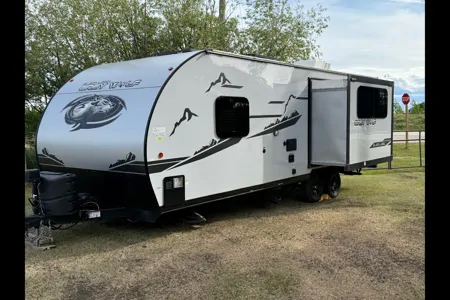 Craig's Forest River Grey wolf black label Travel Trailer