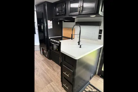 Craig's Forest River Grey wolf black label Travel Trailer