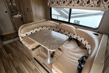 omar's Mercedes-Benz Pcr2150 Class C