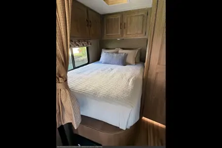 omar's Mercedes-Benz Pcr2150 Class C