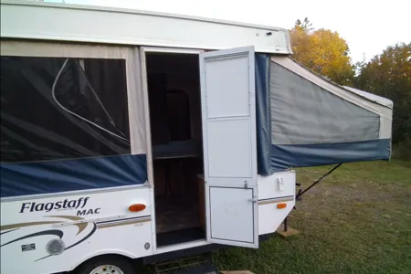 Paul's White Pt Tent Trailer