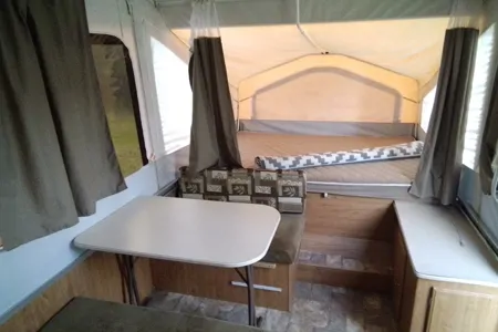 Paul's White Pt Tent Trailer