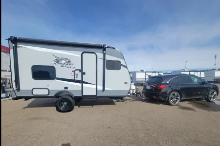Lightweight SUV towable travel trailer