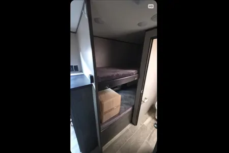 Lightweight SUV towable travel trailer