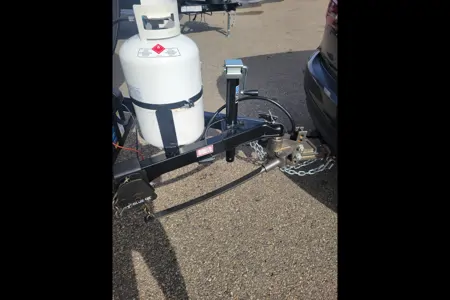 Lightweight SUV towable travel trailer