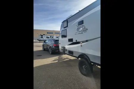 Lightweight SUV towable travel trailer