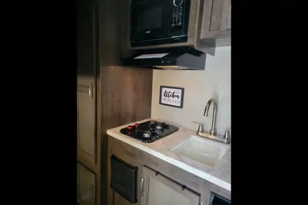 Lightweight SUV towable travel trailer