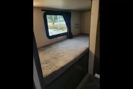 Lightweight SUV towable travel trailer