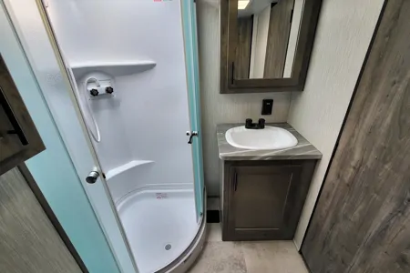 Unlimited Generator Use!!! Rv Rentals Way of Life's Forest River 324A13WS Fifth Wheel CR1