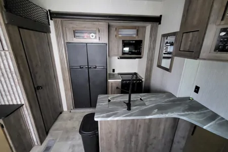 Unlimited Generator Use!!! Rv Rentals Way of Life's Forest River 324A13WS Fifth Wheel CR1