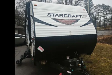 Family Camping Package Trailer | Sleeps 10 | Delivery & Setup, BBQ, Tent & Projector