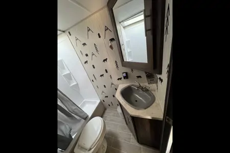 Smitty's Grey Wolf Sleeps Six