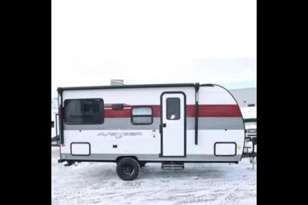 Km location Prime Time Avenger lite Roulotte