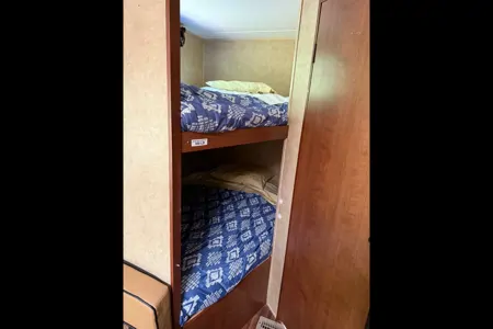 Dave's Aspen Trail 2710 BH Travel Trailer