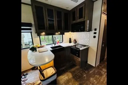 Kyle's Forest River Sabre 37FLL Fifth Wheel