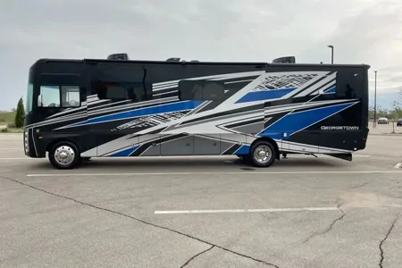 Uppity Trailer - Forest River Georgetown 7 Class A