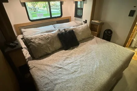 Uppity Trailer - Forest River Georgetown 7 Class A