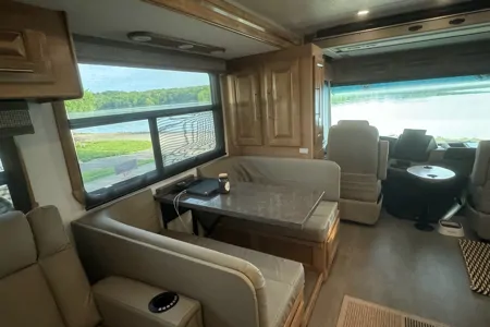 Uppity Trailer - Forest River Georgetown 7 Class A