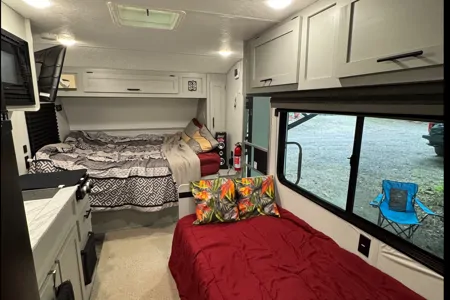 Forest River Wildwood 179DBK Travel Trailer