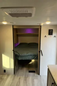 Adrenaline Keystone COLEMAN 25B Travel Trailer