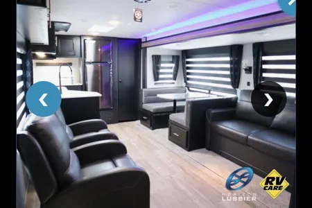 CF.Cherokee 304RK Roulotte