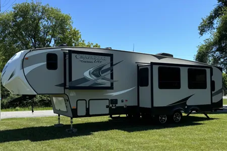 Coachmen Chaparral lite Fifth Wheel