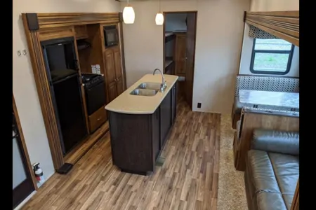 Coachmen Chaparral lite Fifth Wheel