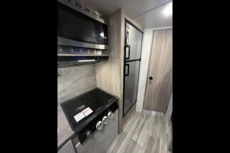 Call me Winnie | Winnebago 2306BHS