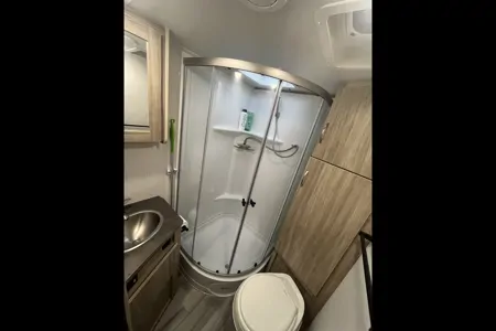 Call me Winnie | Winnebago 2306BHS