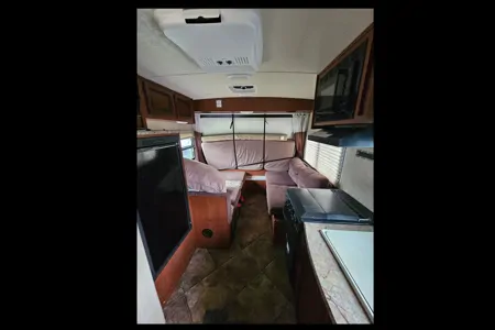 Palomino 147x Solaire Hybrid