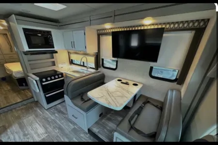 Sergey's Thor Motor Coach Geniva Class C