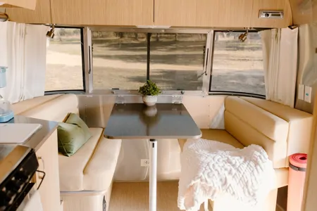 Luna-Luxury Airstream Sanctuary