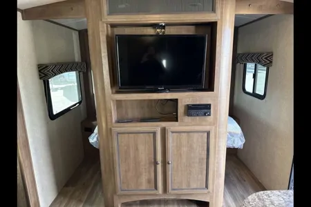 Cruiser RV Shadow Cruiser Travel Trailer