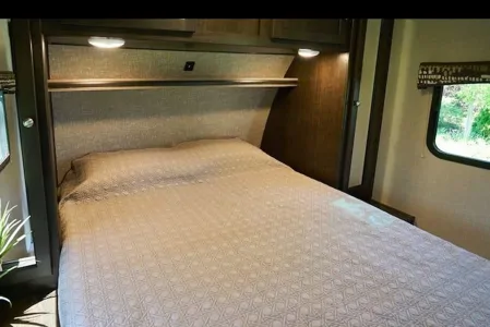Cruiser RV Shadow Cruiser Travel Trailer