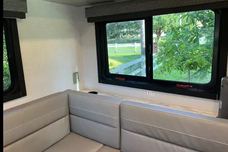 Huan's Coleman 19 EZ Class C