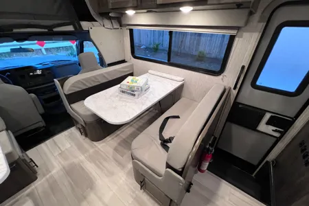 2022 Coachmen - Very Clean and Easy to Drive