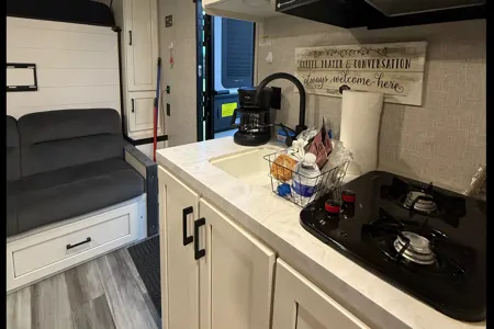 2025 Jayco Jayflight Travel Trailer