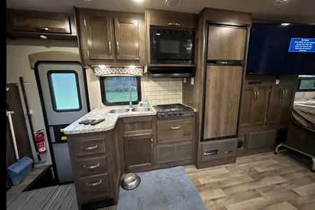 Jeff's Jayco Redhawk Class C