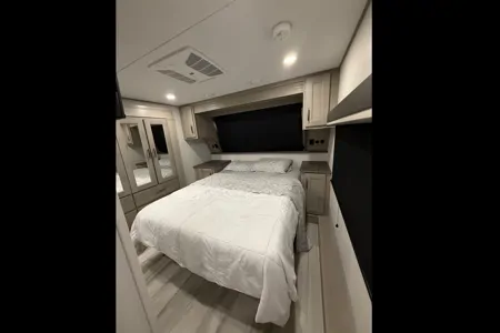 Rebecca's Grand Design 3804ds Fifth Wheel