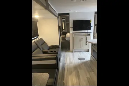 Gregory's Keystone Springdale 310BR Travel Trailer