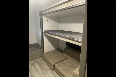 Gregory's Keystone Springdale 310BR Travel Trailer