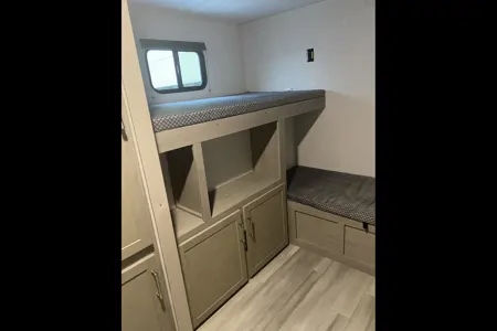 Gregory's Keystone Springdale 310BR Travel Trailer