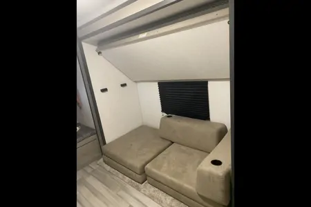 Gregory's Keystone Springdale 310BR Travel Trailer