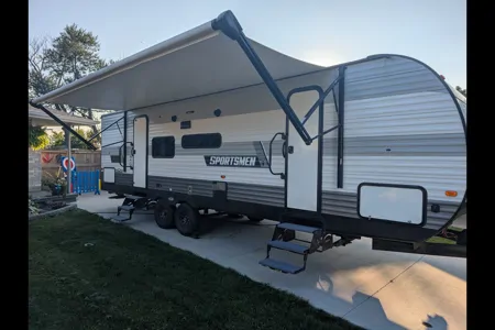 Robert's 2021 KZ Sportsmen 281bhse Travel Trailer