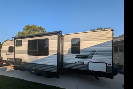 Robert's 2021 KZ Sportsmen 281bhse Travel Trailer