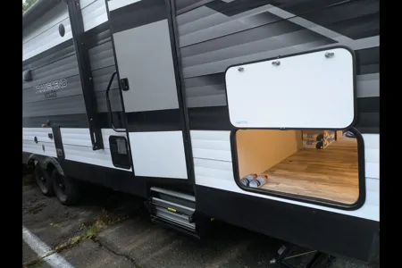 Tyler's Grand Design Trancend Xplor 245RL Travel Trailer
