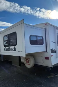 Valene's Keystone Outback 210RS Ultra-light Travel Trailer